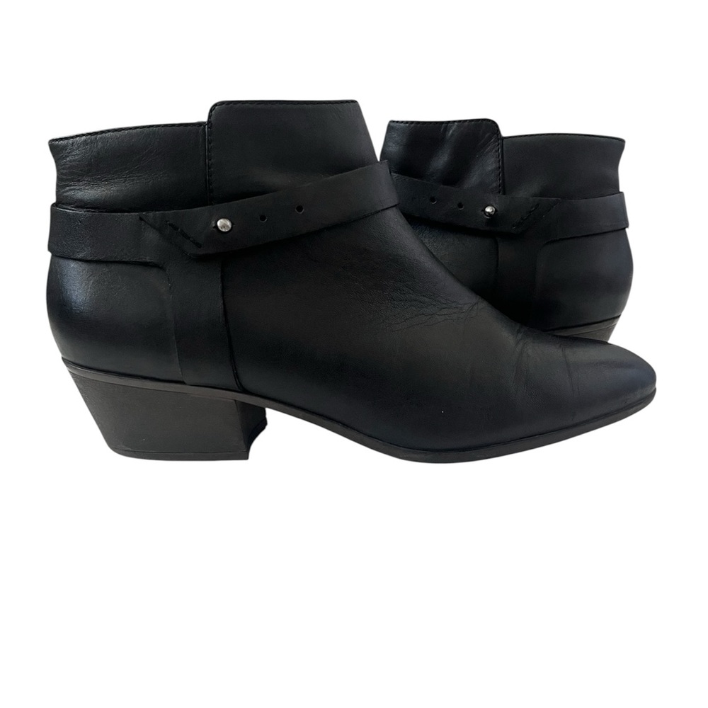 Clarks Boylin Dawn Black Leather Ankle Booties Size 10